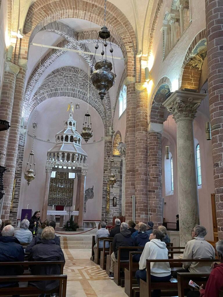 Cattedrale di San Trifone (interno)