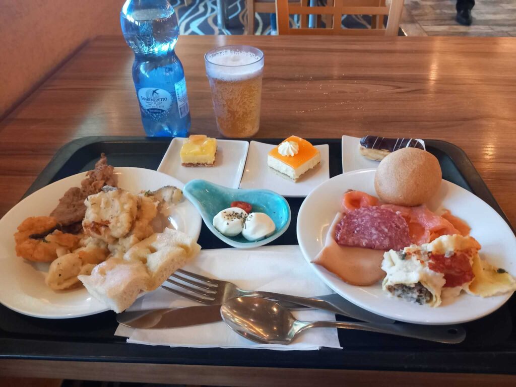 buffet di Costa Fortuna